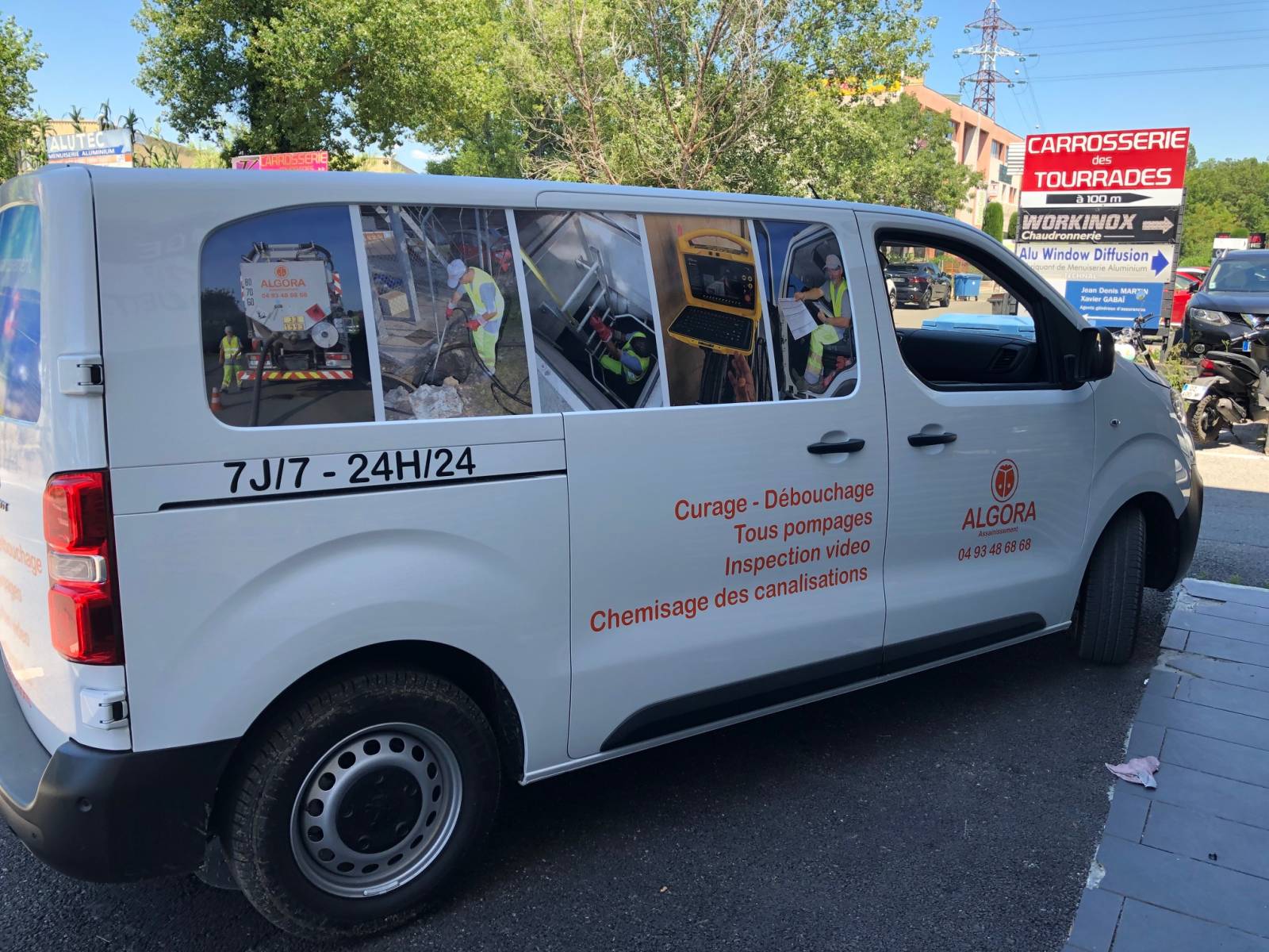 decor gros vehicule uitilitaire à mandelieu